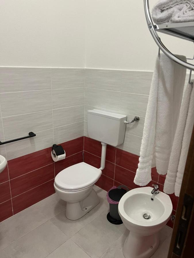 Your Home Outlet 4 Serravalle Scrivia Exterior foto